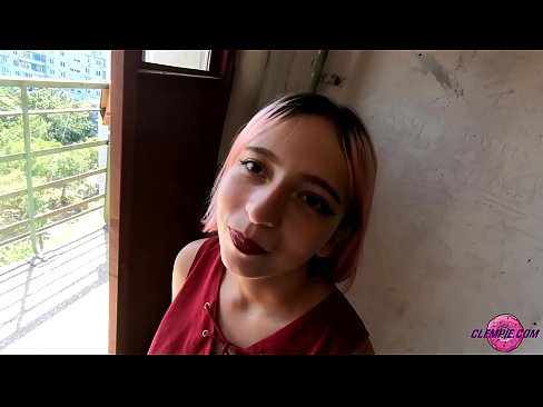 ❤️ 学生Sensual在内陆地区吸食陌生人--在他脸上射精 Porno❌️❤
